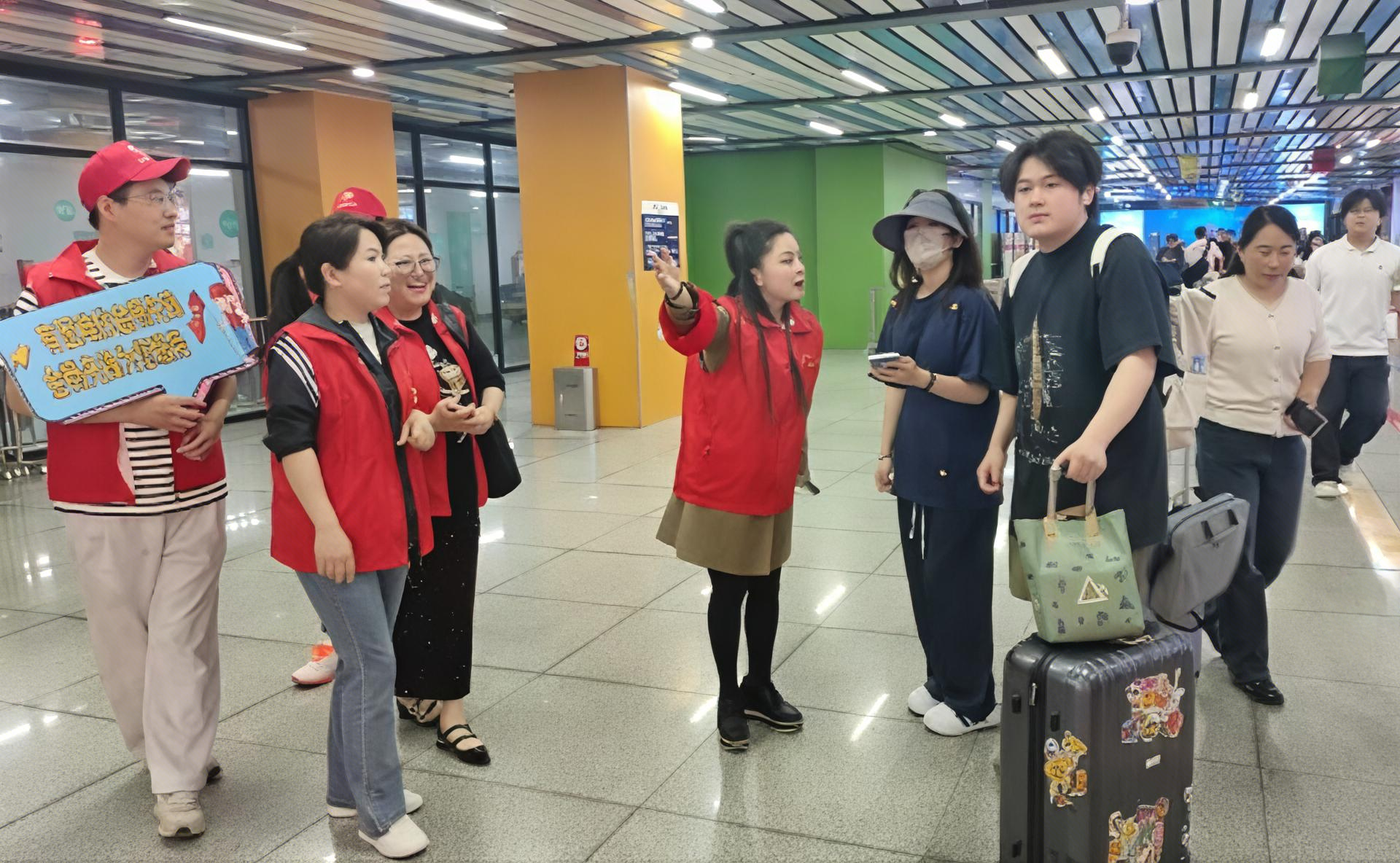 广弘公司开展五一主题志愿服务活动
